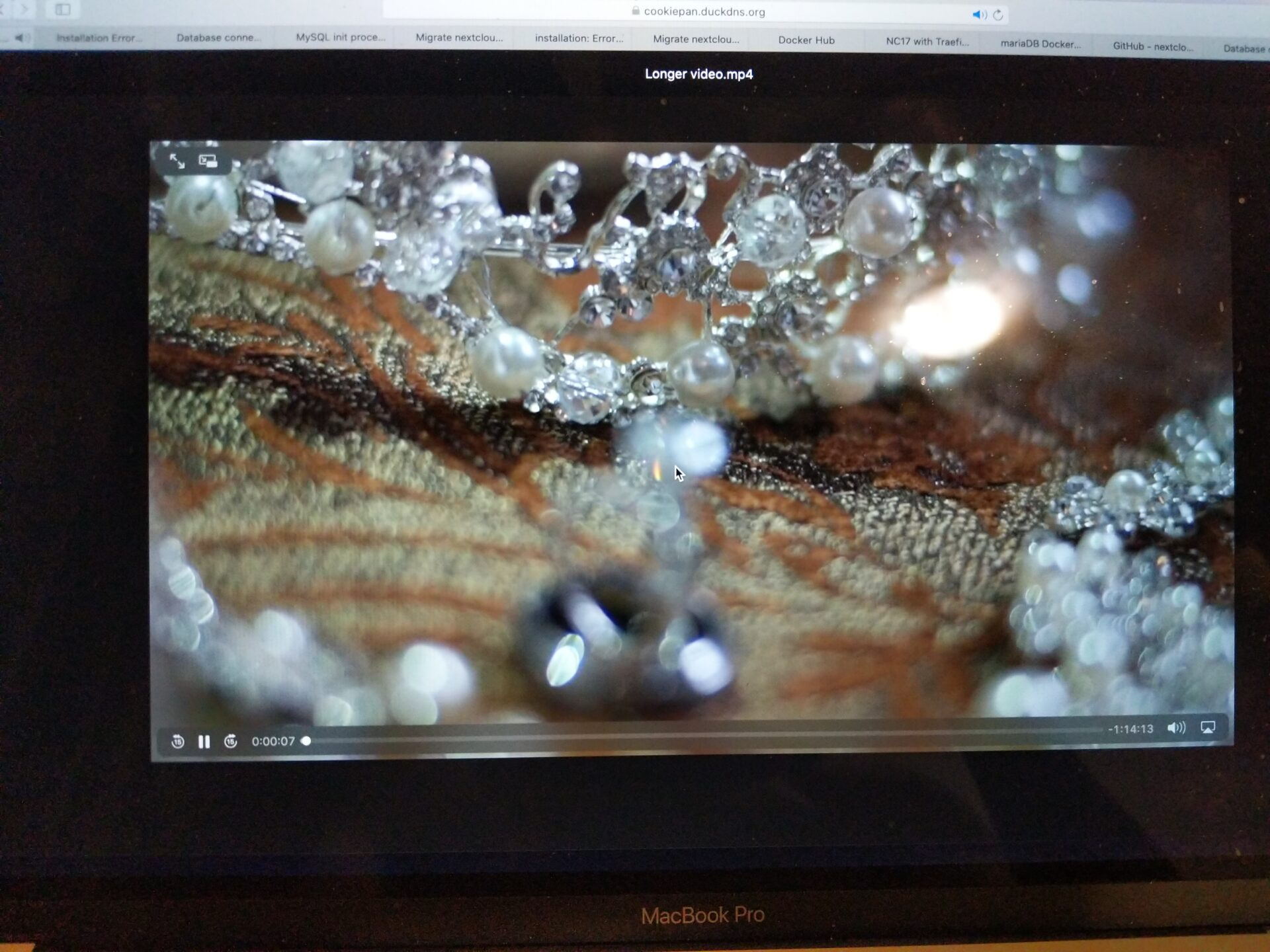 play-long-video